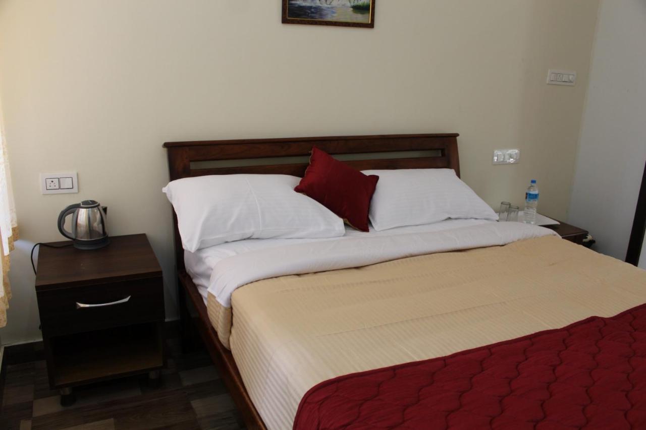 Sri Lakshmi Estates Apartment Siddapura  Luaran gambar