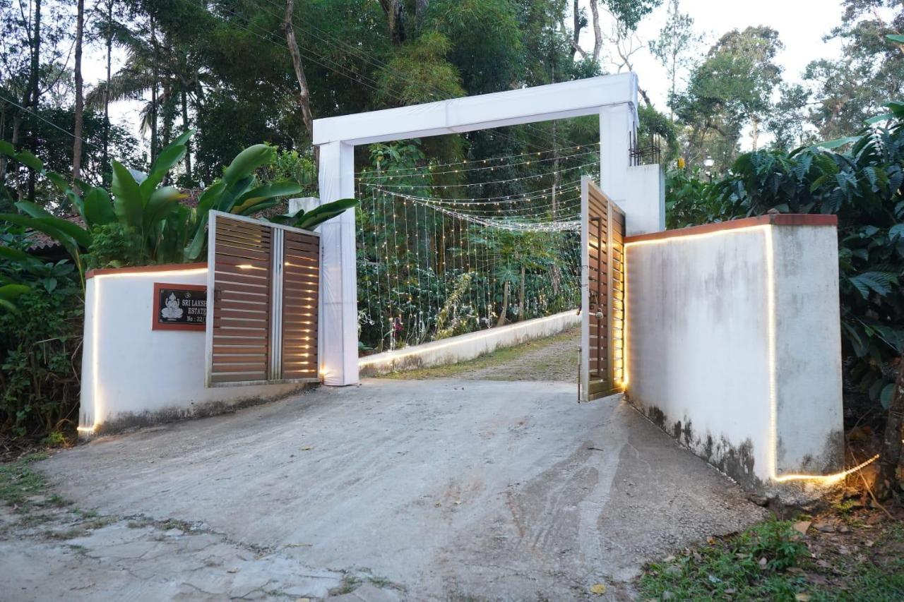 Sri Lakshmi Estates Apartment Siddapura  Luaran gambar